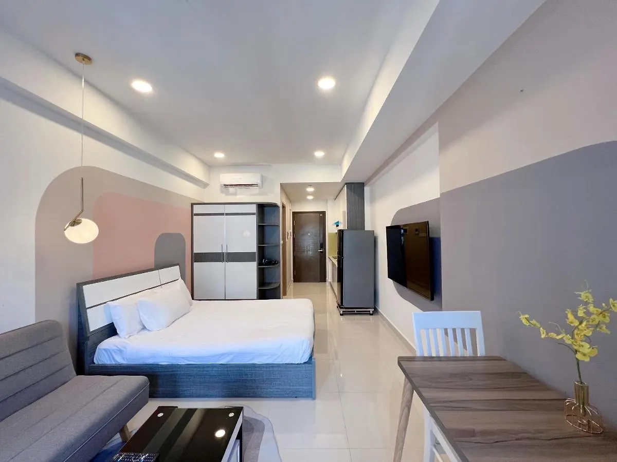 Jessica\' 1 Bed Studio Condo In Canter contacts